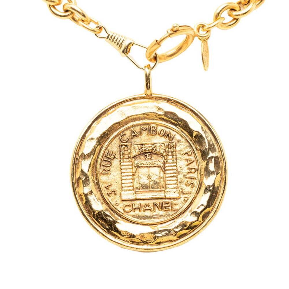 CHANEL Gold Necklace